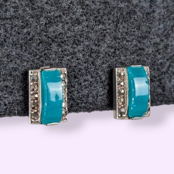 Vintage Green Glass & Marcasite Earrings - Picture 2 of 6